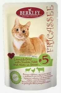 Беркли Фрикассе Ягненок и Говядина с кусочками Курицы и травами в соусе (Паучи для взрослых кошек) 85г х 12шт